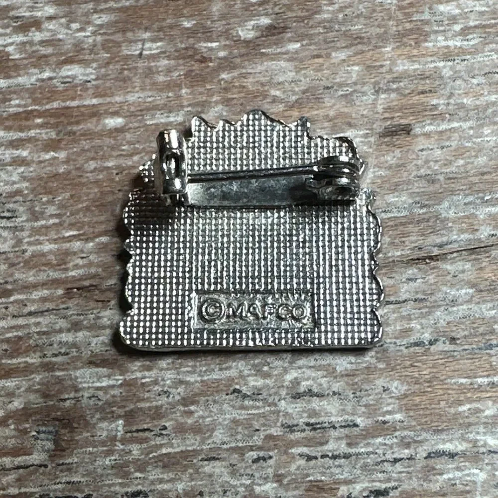 200‎ Bowling Pinback Award Pin